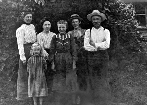 Walter Ashford and family-for blog